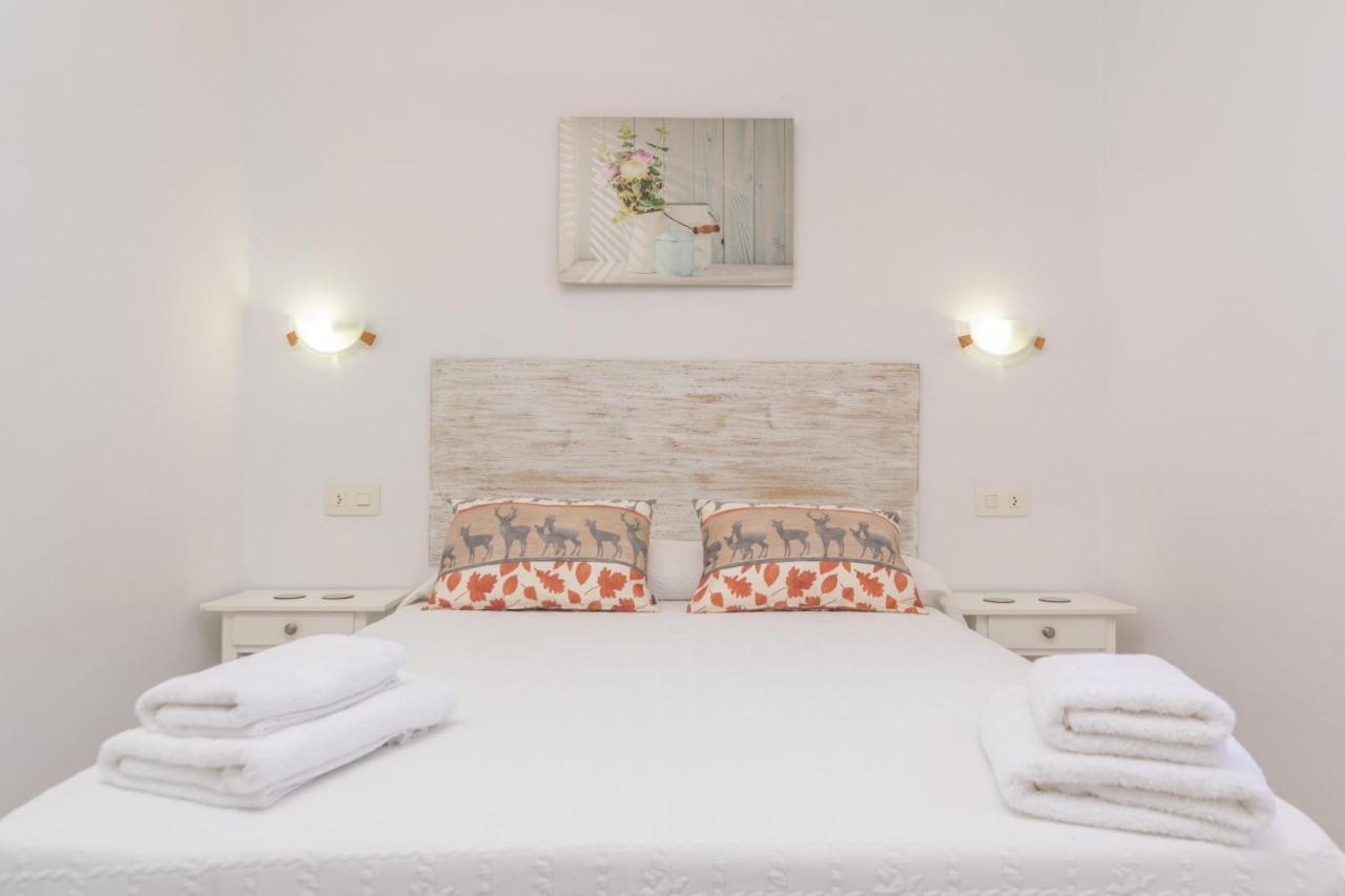 Villa Marina -Cala Enporter- Cala En Porter  Eksteriør billede