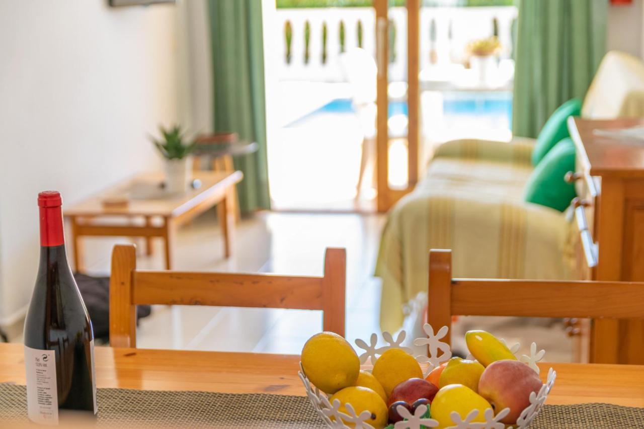 Villa Marina -Cala Enporter- Cala En Porter  Eksteriør billede